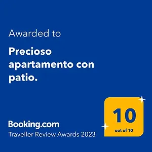 Precioso Con Patio. Apartamento